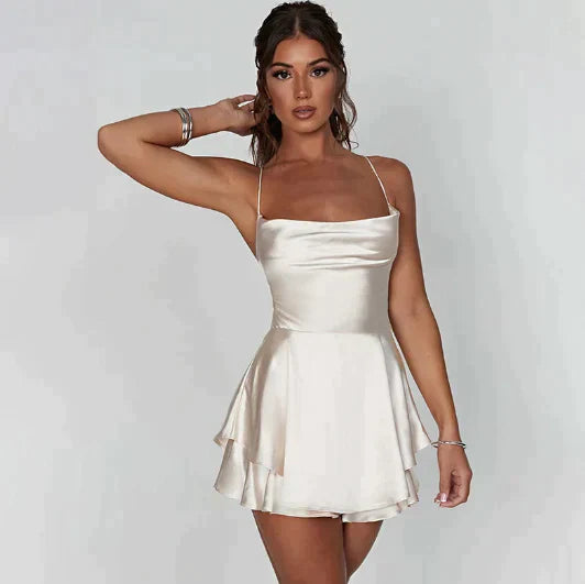 EP | Robe en satin dos nu