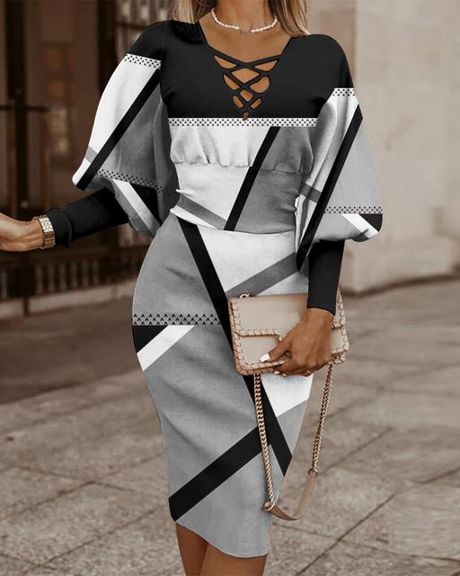 EP | Robe crayon chic au design original et sophistiqué