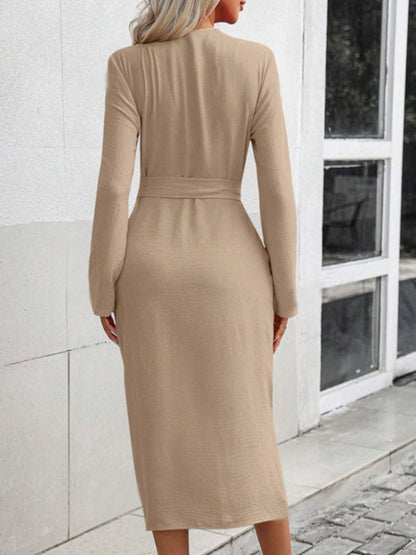 EP | couleur solide revers taille cravate fente robe chemise